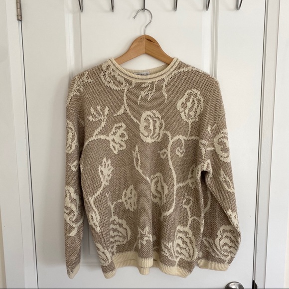 Gold Vintage Sweater - Picture 2 of 3